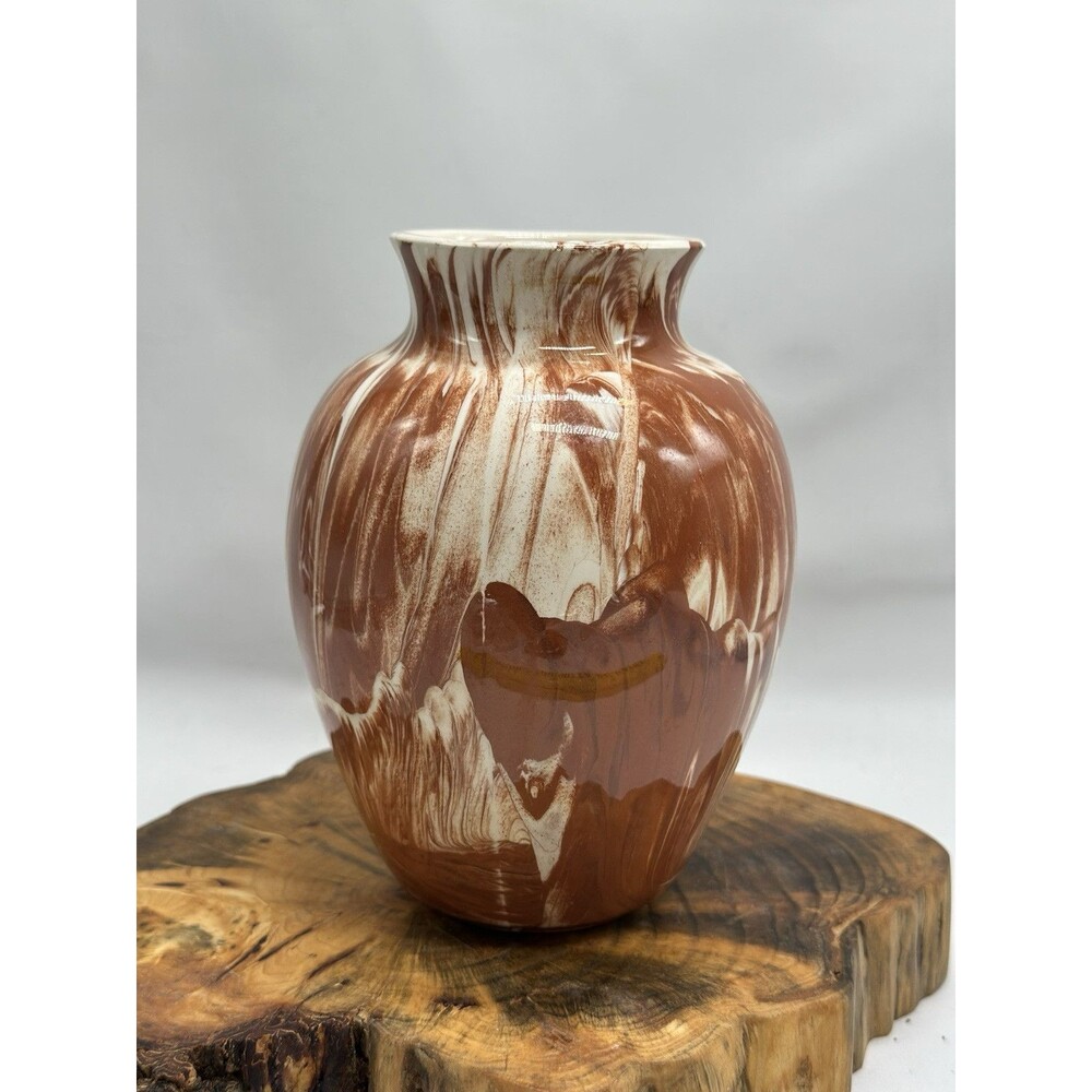 Alaska Native Clay Vase Swirl Handmade By Carol Shelf Sitter